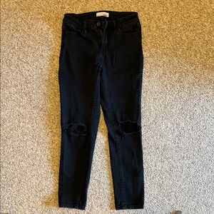 Vervet Classic Black Women's Skinny Jeans